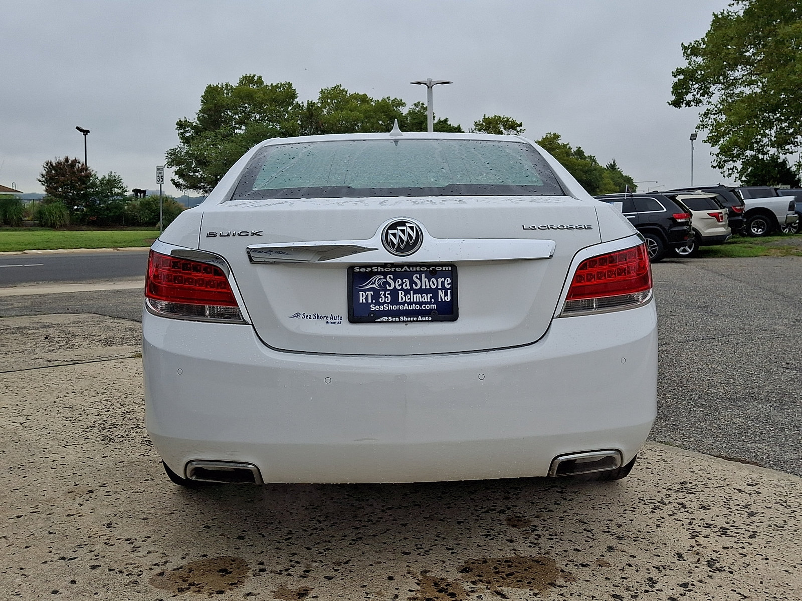 Used 2013 Buick LaCrosse Leather w/ Entertainment Package FWD image 5