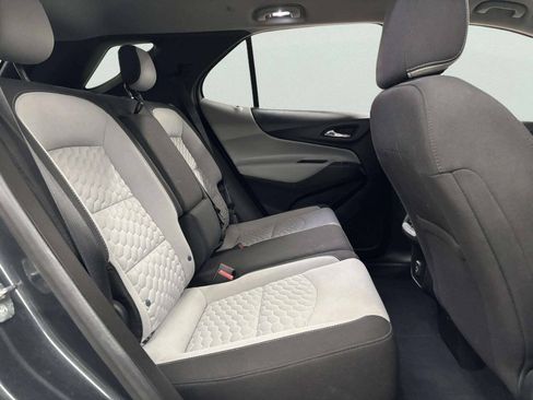 Used 2020 Chevrolet Equinox LT FWD image 19