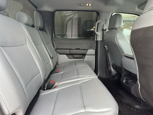 Used 2024 Ford F250 XL w/ FX4 Off-Road Package AWD/4WD image 31