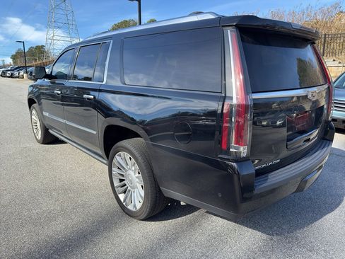Used 2017 Cadillac Escalade ESV Platinum image 7