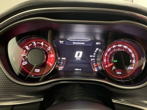 Used 2016 Dodge Challenger SRT Hellcat image 32