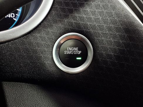 Used 2025 Chevrolet Malibu LS image 16