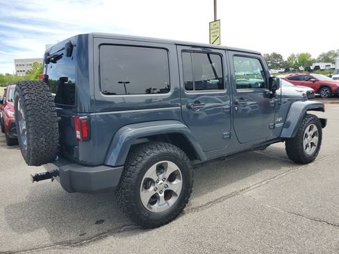 Certified 2017 Jeep Wrangler Unlimited Sahara w/ Connectivity Group AWD/4WD image 6