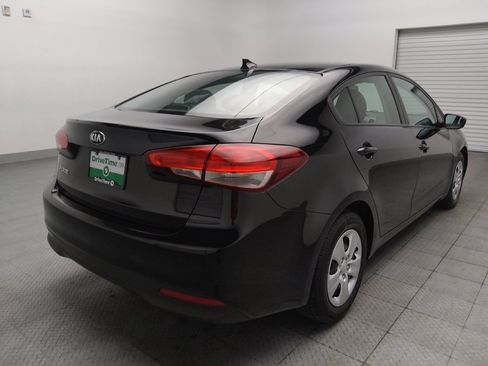 Used 2017 Kia Forte LX w/ LX Popular Package FWD image 9
