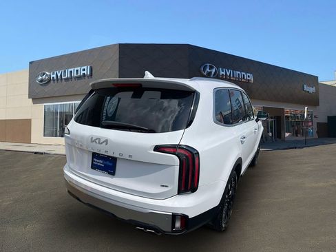 Used 2023 Kia Telluride SX AWD/4WD image 7