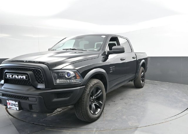 Used 2024 RAM 1500 Warlock AWD/4WD image 7