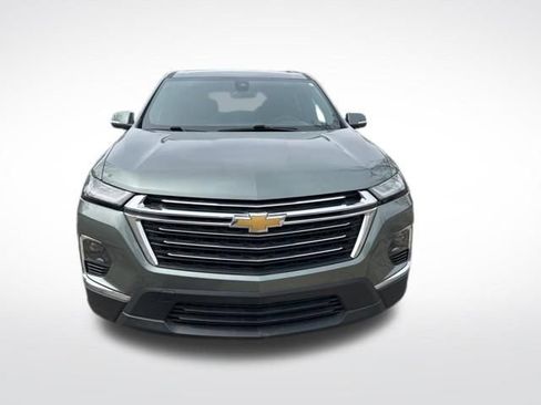 Used 2023 Chevrolet Traverse LT w/ LPO, Floor Liner Package image 9