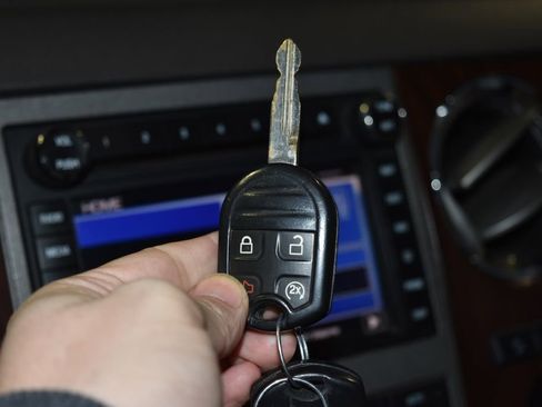 Used 2011 Ford F250 Lariat w/ Lariat Ultimate Pkg image 18