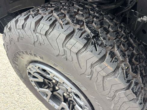 Used 2024 Ford F150 Raptor w/ Equipment Group 803A Raptor R image 9