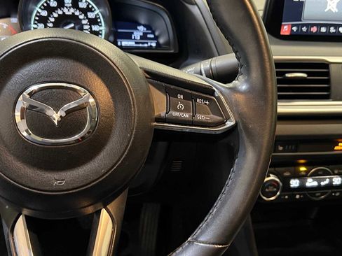 Used 2017 MAZDA MAZDA3 Touring w/ Popular Equipment Package image 21