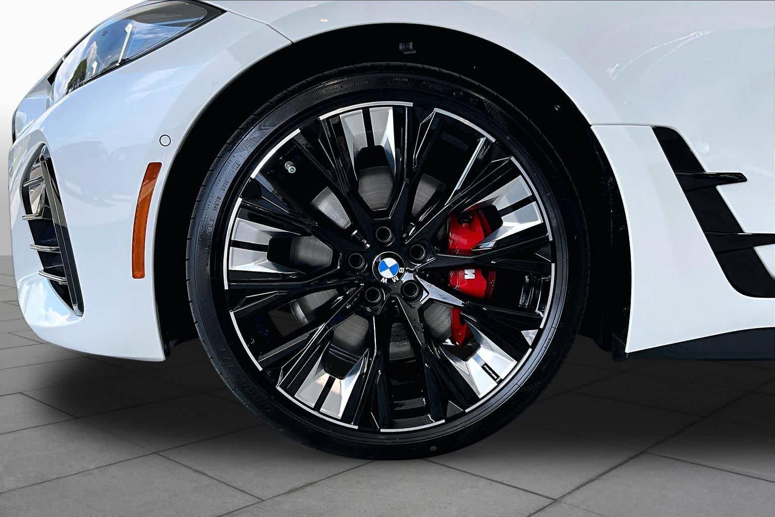 New 2026 BMW M440i w/ Premium Package RWD image 11