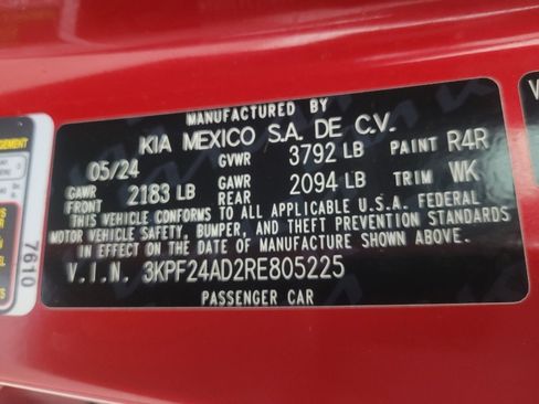 Used 2024 Kia Forte LXS image 33