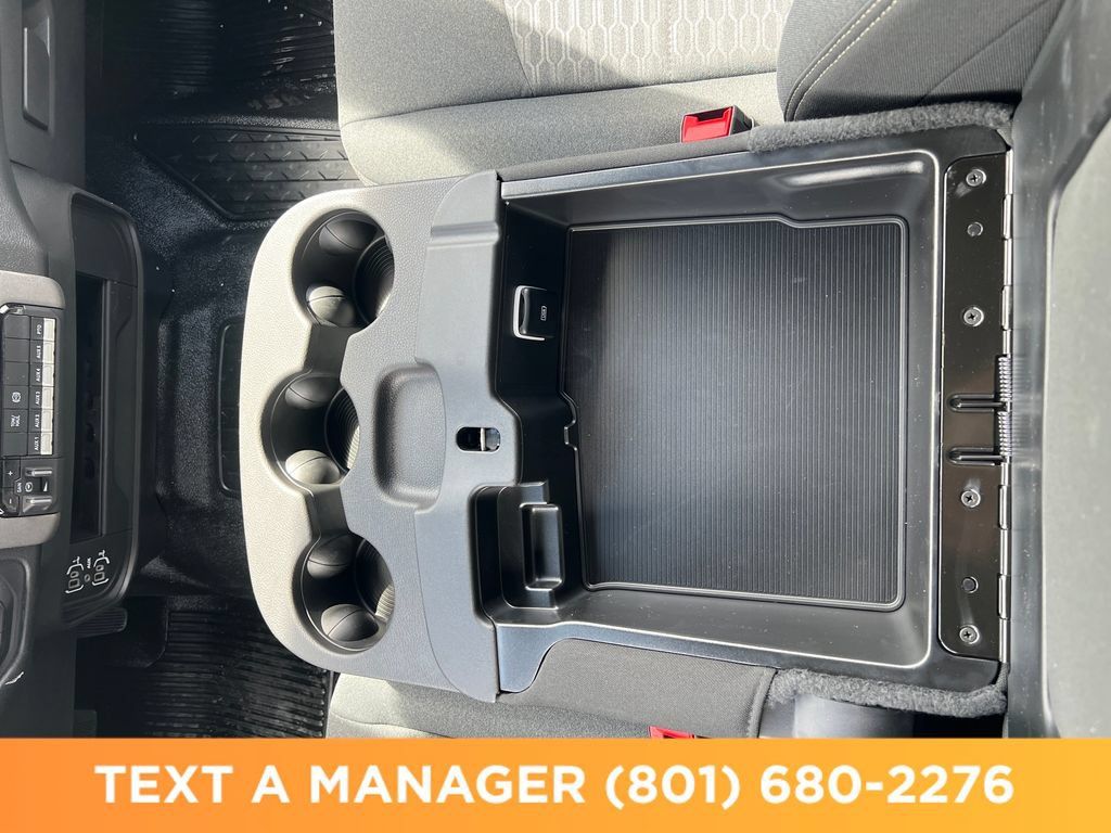 New 2026 RAM 5500 Tradesman w/ Chrome Appearance Group AWD/4WD image 28