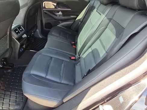 Certified 2024 Mercedes-Benz GLE 53 AMG 4MATIC Coupe image 18
