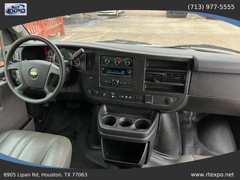 Used 2021 Chevrolet Express 2500 w/ Driver Convenience Package RWD image 41