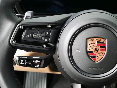 New 2026 Porsche Cayenne Coupe AWD/4WD image 10