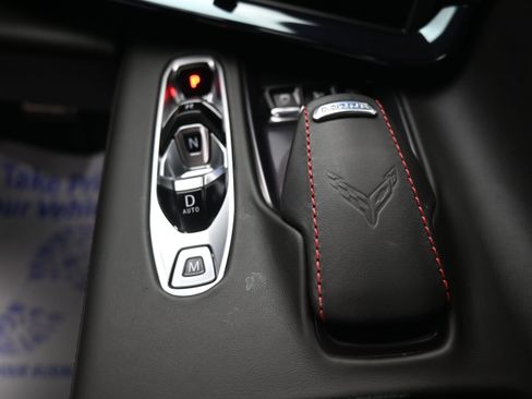 Used 2024 Chevrolet Corvette Stingray Premium Conv w/ Z51 Performance Package RWD image 24
