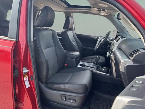 Used 2019 Toyota 4Runner SR5 Premium image 34