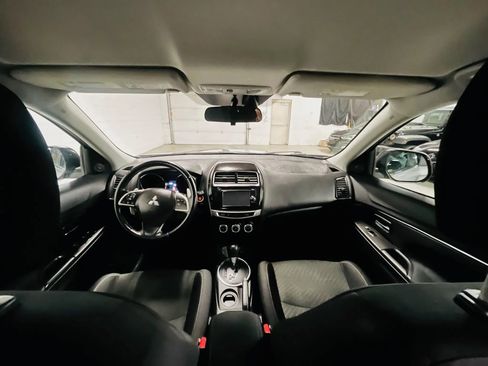 Used 2015 Mitsubishi Outlander Sport SE FWD image 11