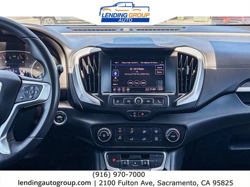 Used 2022 GMC Terrain SLE FWD image 12