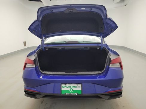 Used 2023 Hyundai Elantra SEL image 29