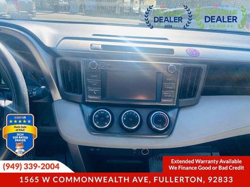 Used 2015 Toyota RAV4 LE FWD image 31