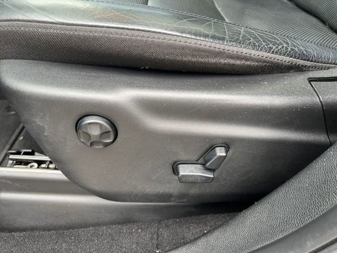 Used 2020 Jeep Grand Cherokee Limited w/ Luxury Group II image 10