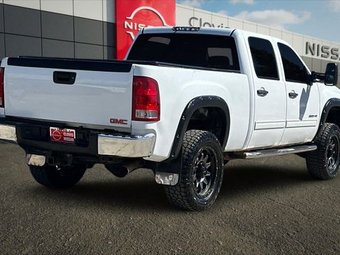 Used 2013 GMC Sierra 2500 SLE AWD/4WD image 3