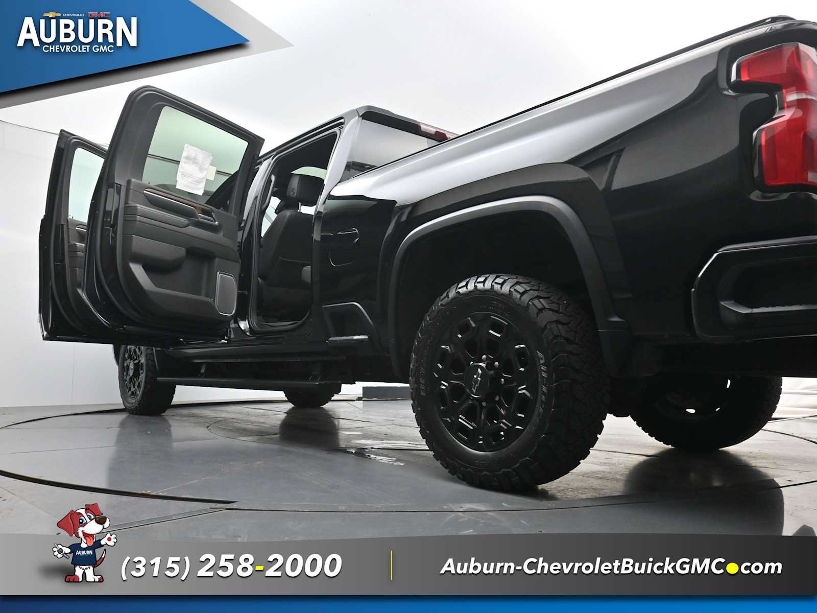 Used 2024 Chevrolet Silverado 2500 High Country w/ High Country Premium Package AWD/4WD image 47