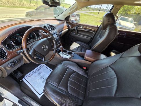 Used 2013 Buick Enclave Premium image 3