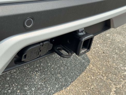 New 2026 Ford Explorer Tremor AWD/4WD image 9
