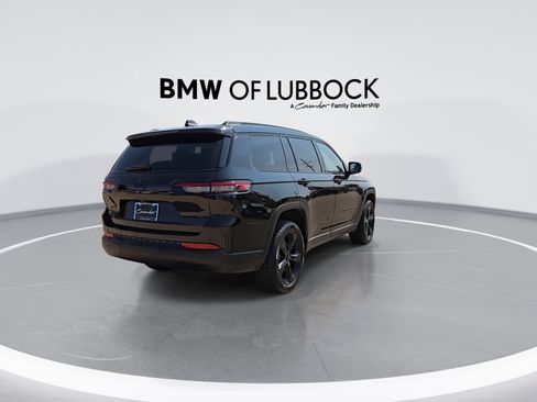 Used 2022 Jeep Grand Cherokee L Laredo AWD/4WD image 8