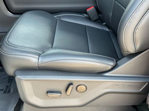 New 2025 Ford Expedition Platinum w/ Stealth Performance Package image 27