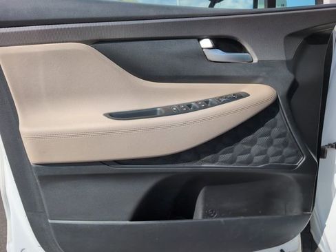 Used 2020 Hyundai Santa Fe SEL image 11