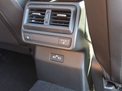 Used 2025 MAZDA CX-50 2.5 Turbo w/ Premium Plus Pkg image 36