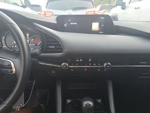 Used 2025 MAZDA MAZDA3 s FWD image 8