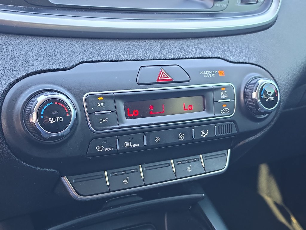 Used 2019 Kia Sorento S FWD image 26