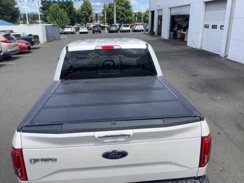 Used 2016 Ford F150 Lariat w/ Equipment Group 502A Luxury RWD image 5
