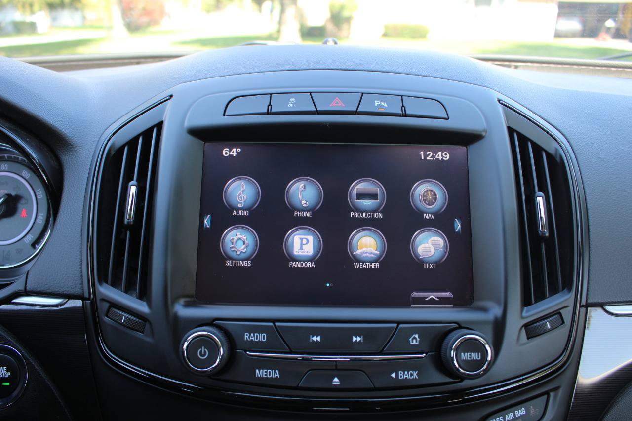 Used 2016 Buick Regal Premium FWD image 25