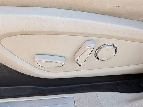 Used 2019 Lincoln MKC Reserve w/ MKC Technology Package image 13