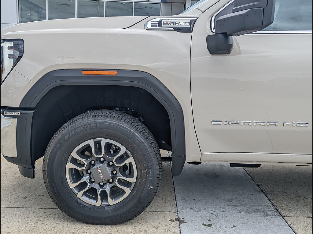 New 2026 GMC Sierra 2500 SLE AWD/4WD image 10