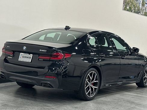 Used 2023 BMW 540i xDrive w/ M Sport Package AWD/4WD image 4