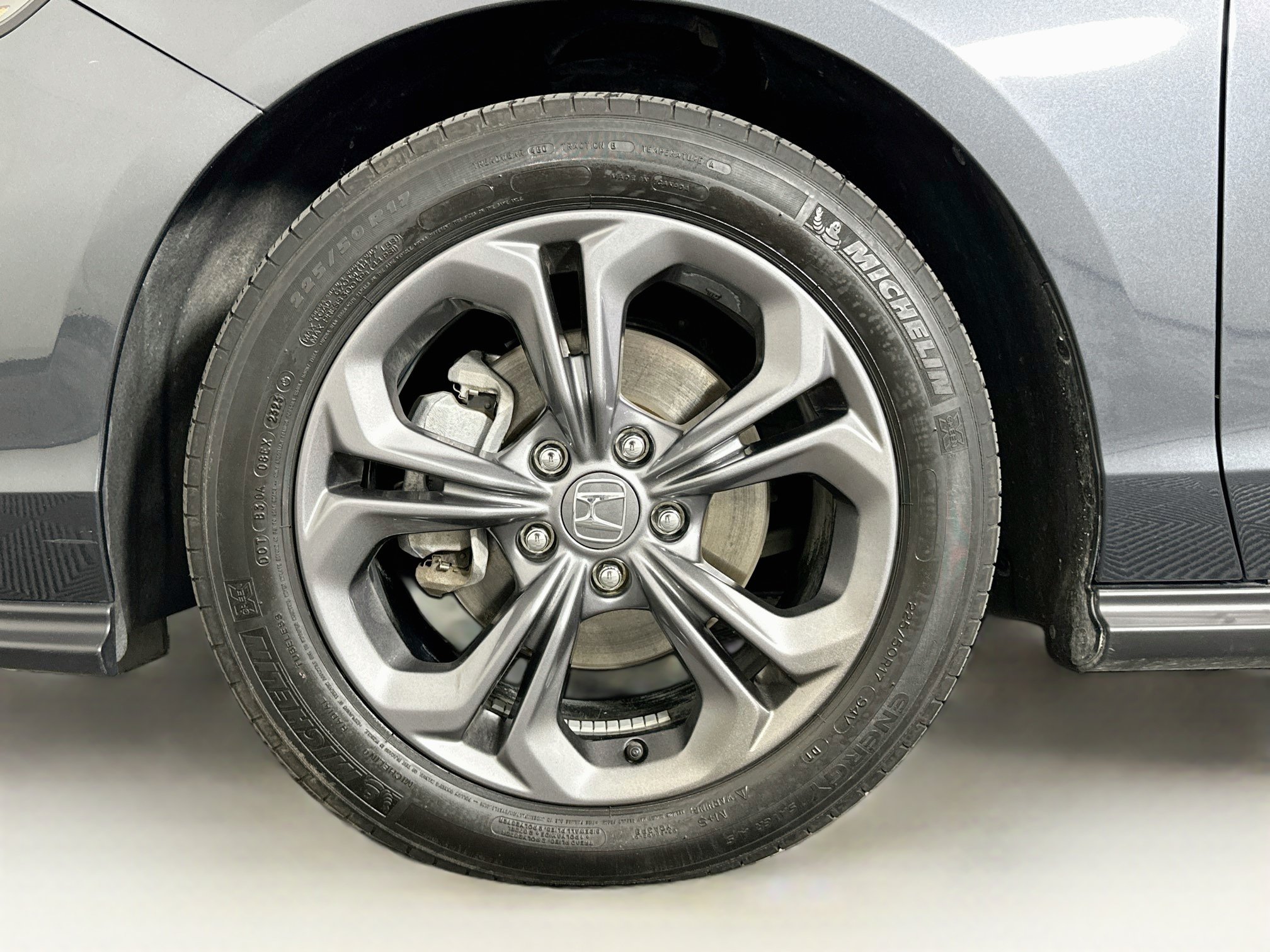 Used 2023 Honda Accord EX image 11