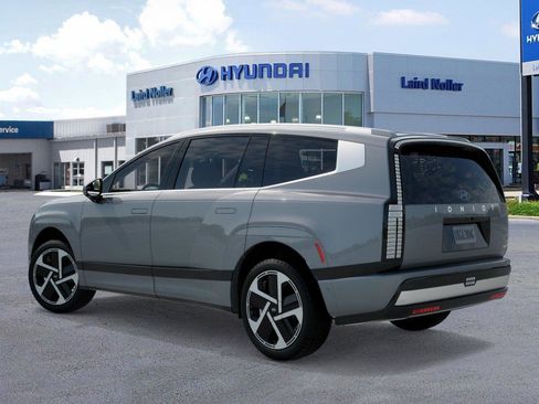 New 2026 Hyundai Ioniq 9 Calligraphy image 5