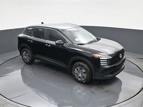 New 2026 Nissan Kicks S image 23