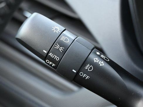 New 2026 Subaru Forester Premium image 32