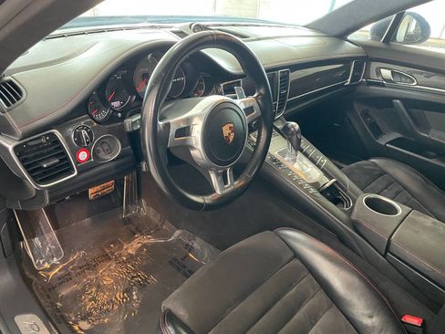 Used 2015 Porsche Panamera GTS image 16