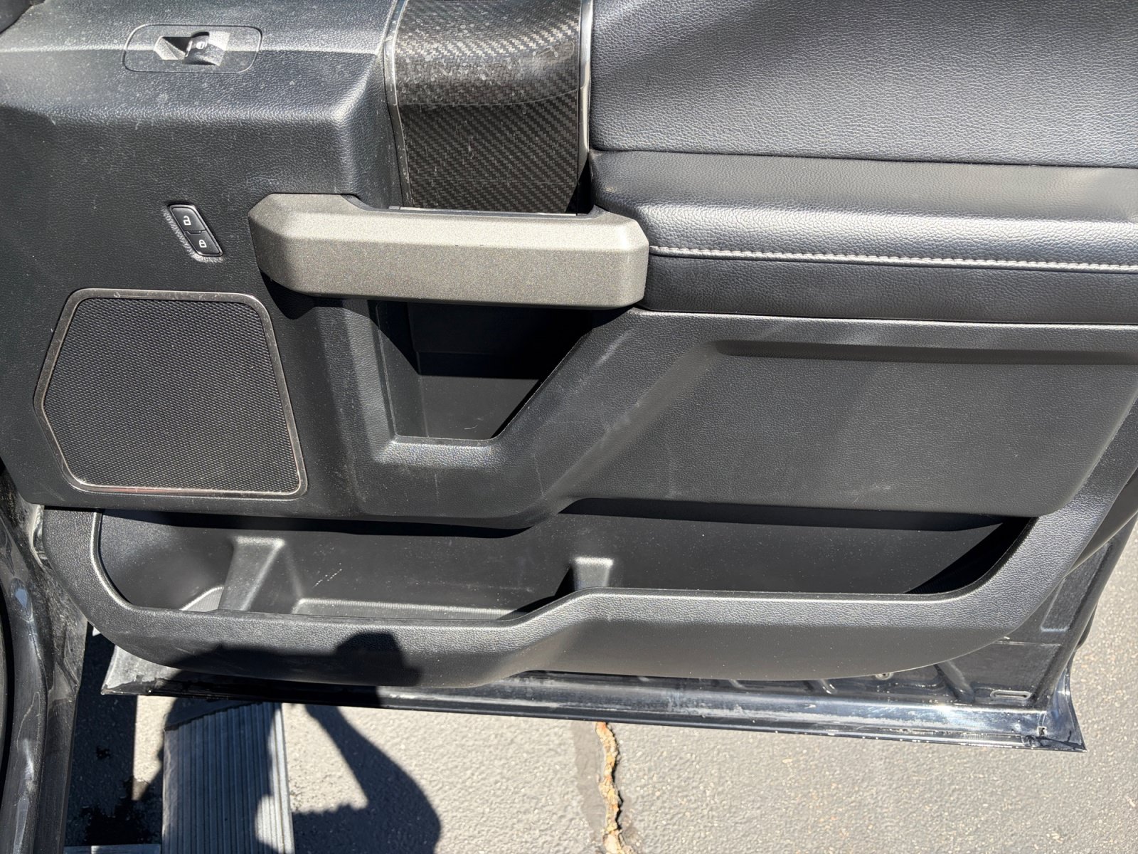 Used 2018 Ford F150 Raptor w/ Equipment Group 802A Luxury AWD/4WD image 27