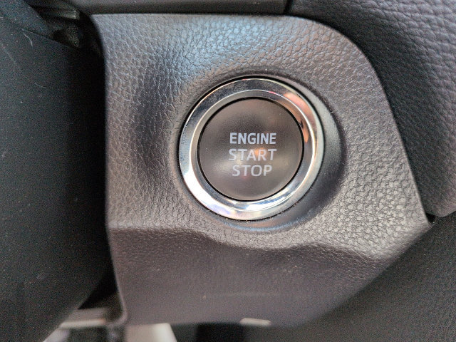Certified 2025 Toyota RAV4 XLE FWD image 23