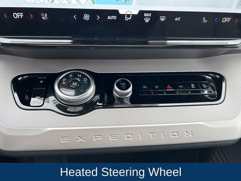 New 2025 Ford Expedition Active AWD/4WD image 22